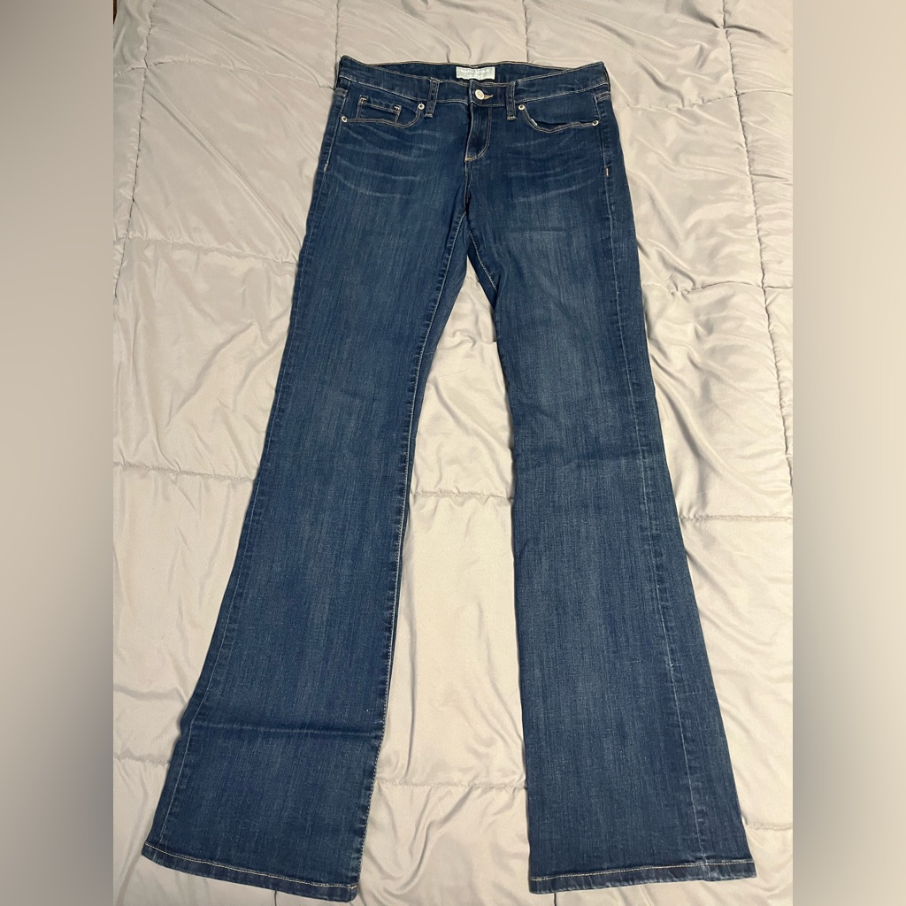 Banana Republic Slim Bootcut Jeans Brand New Without Tags